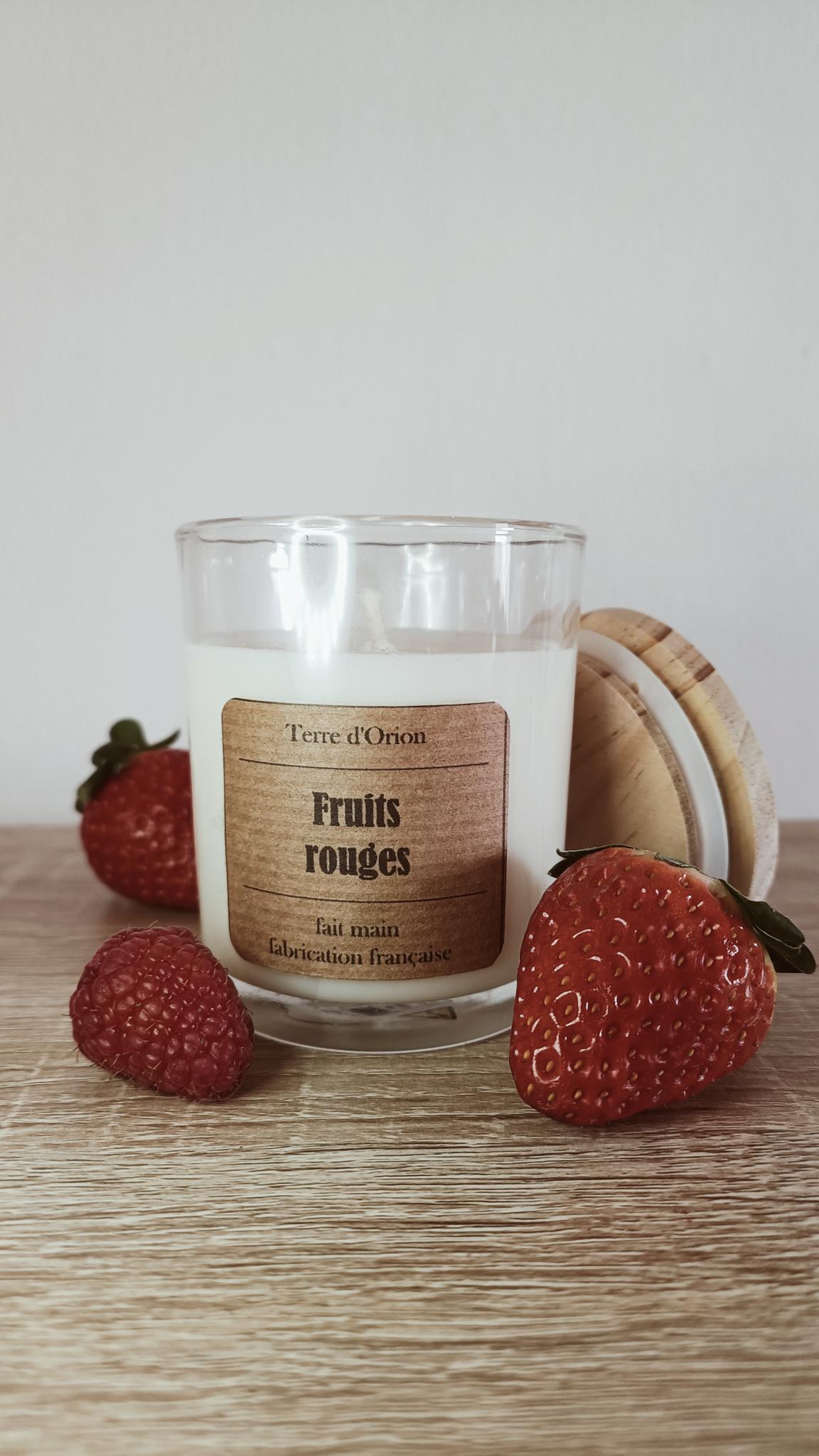 Bougie fruits rouges